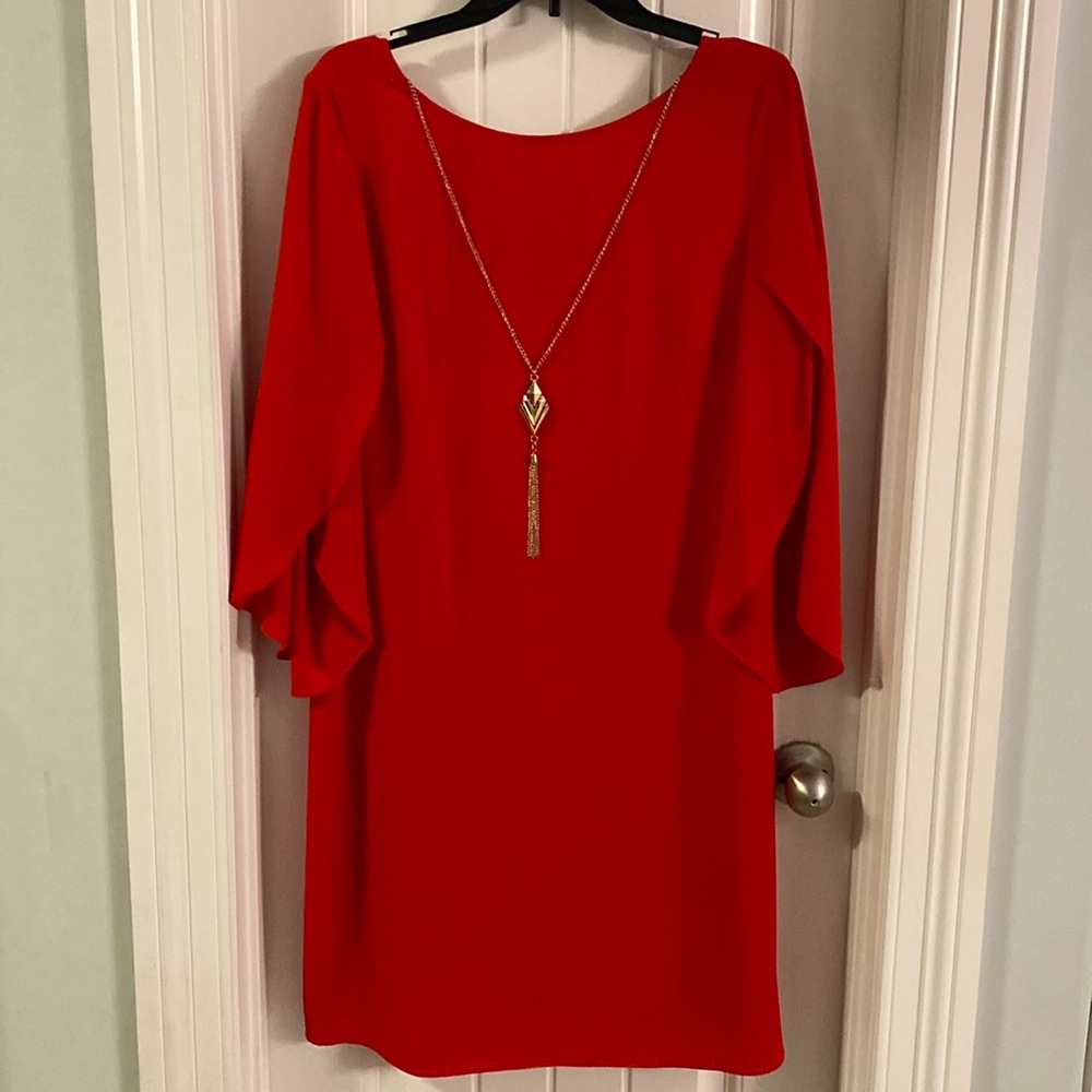Poppin red dress!